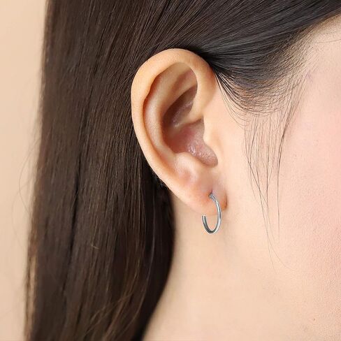 أقراط Boma Jewelry من الفضة الإسترليني الكلاسيكية بإغلاق أنبوبي in Kuwait