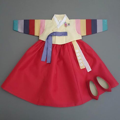 Korean Baby Girl Hanbok for 100days~15y/o Ivory Pink Floral Brooch Included Girl Kids Hanbok in Saudi Arabia