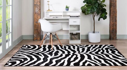 Unique Loom Wildlife Collection Area Rug - Okapi (3' 3" x 5' 3" Rectangle Black/Cream) in Saudi Arabia