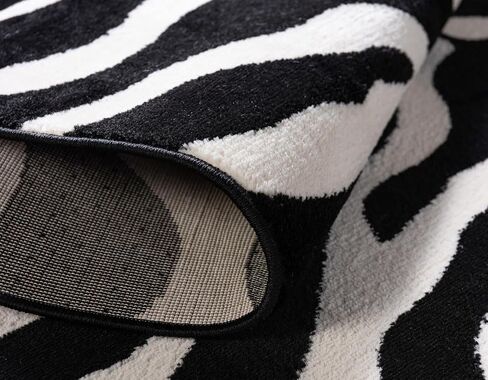 Unique Loom Wildlife Collection Area Rug - Okapi (3' 3" x 5' 3" Rectangle Black/Cream) in Saudi Arabia