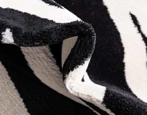 Unique Loom Wildlife Collection Area Rug - Okapi (3' 3" x 5' 3" Rectangle Black/Cream) in Saudi Arabia