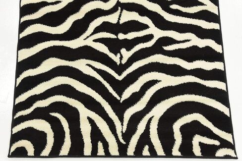 Unique Loom Wildlife Collection Area Rug - Okapi (3' 3" x 5' 3" Rectangle Black/Cream) in Saudi Arabia