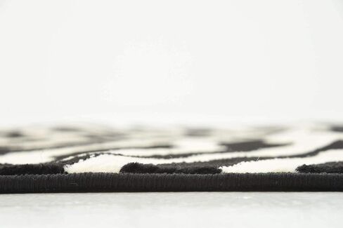 Unique Loom Wildlife Collection Area Rug - Okapi (3' 3" x 5' 3" Rectangle Black/Cream) in Saudi Arabia