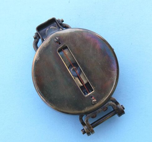 الاستنساخ العسكري الحرب العالمية الثانية Lensatic البوصلة | بوصلة جيب نحاسية عتيقة محفورة مخصصة | حقيبة جلدية اختيارية أو صندوق من الخشب الصلب in Kuwait