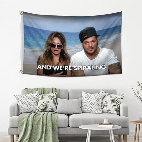 Snooki and Jwoww Flag 3x5 Feet Funny Tapestry For Bedroom Living Room College Dorm Wall Decor in Kuwait