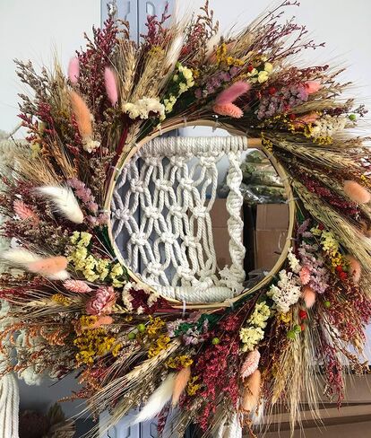 GHY ديكور ريفي طبيعة زهرة إكليل كبير 18 بوصة ديكور معلق على الحائط، ملون طبيعي مجفف لا تنساني لا لافندر قمح أرنب ذيل العشب ترحيب لنافذة الباب الأمامي للمزرعة (D6528_FBA) in Kuwait