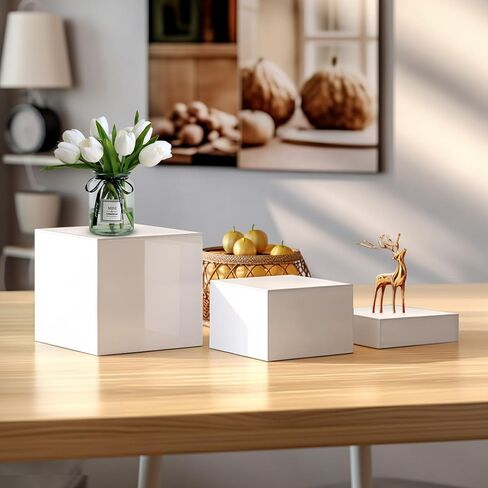 مجموعة رافعات بوفيه من 3 قطع من الاكريليك مع اغطية سفلية، صناديق اكريليك، مكعبات عرض متداخلة من الاكريليك 6 جوانب، مكعبات عرض اكريليك بيضاء، رافعات متداخلة لعرض الكيك ومقتنيات المجوهرات in Kuwait