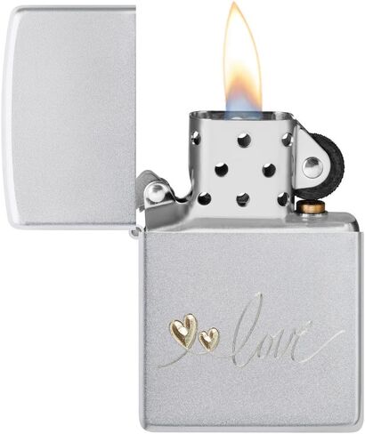 ولاعة للجيب من الكروم الساتان بتصميم Zippo Love in Saudi Arabia