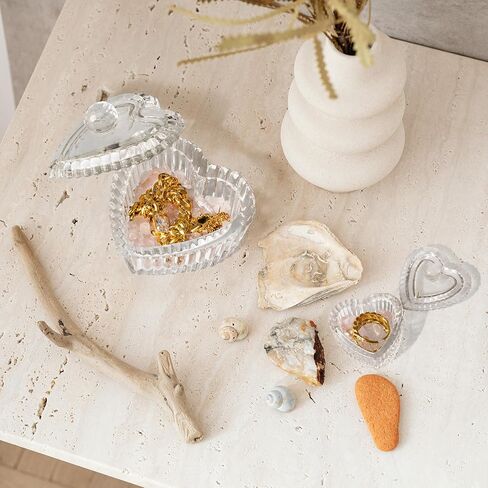 زين بليس صندوق مجوهرات على شكل قلب من الزجاج الكريستالي مع غطاء، صندوق على شكل قلب بتصميم منقوش رائع، صناديق حلي لطيفة مثالية لتخزين الاقراط والقلائد والخواتم وترتر الاظافر والحلوى in Kuwait