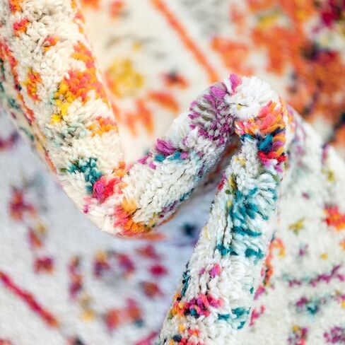 Rugs.com Arlington Collection Rug – 5 Ft Square White Medium-Pile Rug Perfect for Living Rooms, Kitchens, Entryways in Kuwait