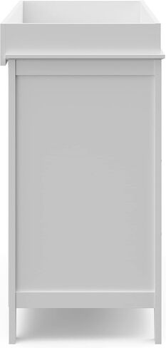 خزانة طاولة تغيير درجين من Storkcraft Forrest مع سلال، غطاء تغيير مرفق يناسب وسادة تغيير الحجم القياسي، درجين ورفين مفتوحين، أبيض in Kuwait