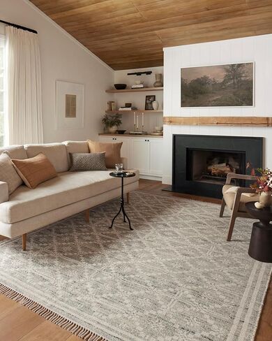 Loloi Angela Rose x Rivers Lilac/Ivory 8'-6" x 11'-6" Area Rug in Saudi Arabia