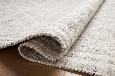 Loloi Angela Rose x Rivers Lilac/Ivory 8'-6" x 11'-6" Area Rug in Saudi Arabia