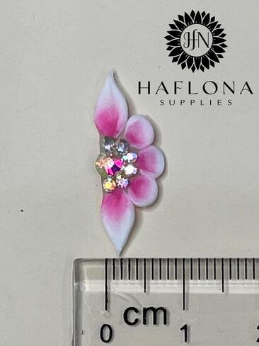 Set 8Pcs 3D Flowers Nails Charms With Rhinestone Gems Handmade by Acrylic Powder Design For Long Nail L,XL,XXL Flower Nail Art Floral Salon Decor Women Girls (White 7 Rhinestones-8PCs) in Saudi Arabia