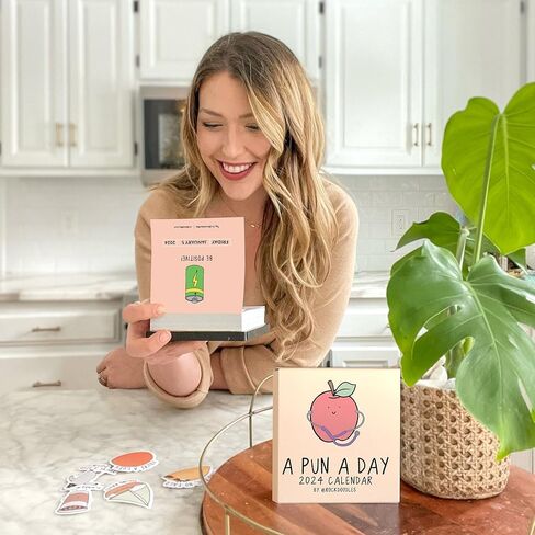 2025 Punny Daily Desk Calendar| Funny Calendar 2025 Day to Day for Home or Office, Daily Calendar 2025 Page a Day, Dad Joke Calendar with Tear Off Pages and Daily Puns (2025 Calendar) in Kuwait