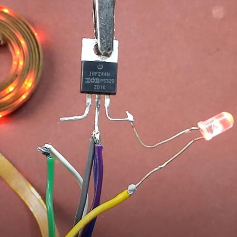 ENLOZURE 10 قيم 60 قطعة مجموعة تشكيلة ترانزستور MOSFET IRF Series N Channel P Channel TO-220 MOSFET Driver - IRFZ44N IRF3205 IRF510N IRF520N IRF530N IRF9540N IRF540N IRF640N IRF740 IRF840 in Kuwait