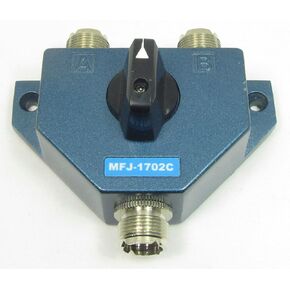 MFJ-1702C MFJ1702C MFJ-1702 MFJ1702 الأصلي MFJ الشركات HF/VHF/UHF 2 موقف هوائي التبديل مع حامي البرق in Kuwait