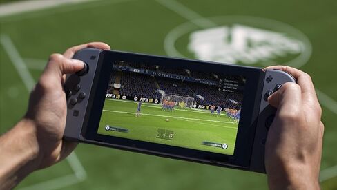 FIFA 18 Legacy Edition - PlayStation 3 in Saudi Arabia