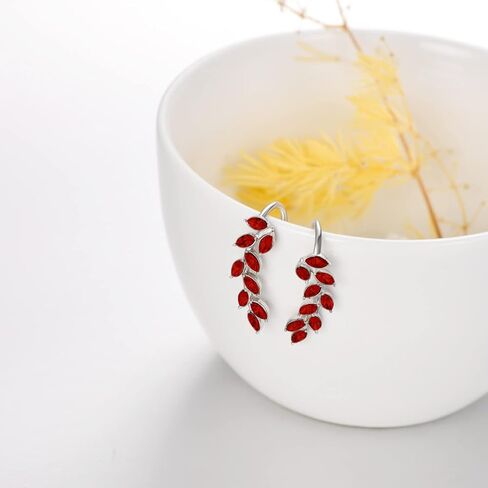 أقراط AOBOCO Leaf Ear Climbers أقراط مضادة للحساسية 925 من الفضة الإسترلينية أقراط أذن زاحفة للأذنين الحساسة، مصنوعة من الكريستالات النمساوية in Kuwait
