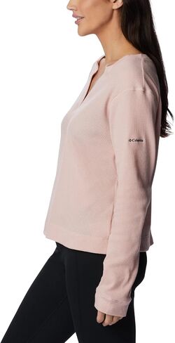 Columbia Women's Holly Hideaway Waffle Long Sleeve in Saudi Arabia