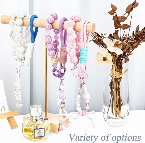 QISVVE سوار معصم بسلسلة مفاتيح مطرزة، حلقات مفاتيح لطيفة وحامل السيارة وحقيبة ظهر إكسسوارات للنساء/الفتيات in Kuwait