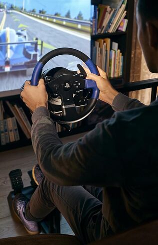 عجلة السباق ودواسات Thrustmaster T150 RS (PS5، PS4، الكمبيوتر الشخصي) in Kuwait