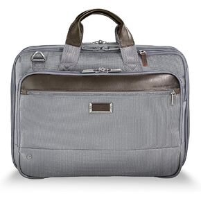 بريجز ورايلي @ العمل in Kuwait