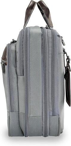 بريجز ورايلي @ العمل in Kuwait