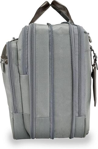 بريجز ورايلي @ العمل in Kuwait