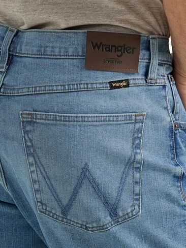 Wrangler Men's Bootcut Jean in Saudi Arabia