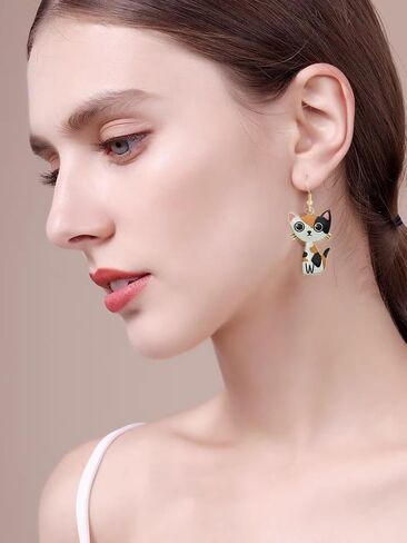 مجموعة أقراط Lezmoii اللطيفة المتدلية على شكل قطة أنيمي للفتيات والنساء على شكل حيوانات ممتعة in Kuwait