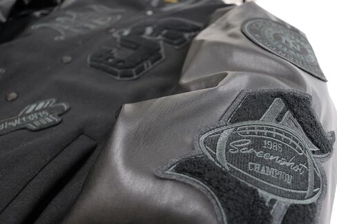 سترة SCREENSHOT VARSITY JACKET 3202 للرجال سترة عصرية ثقيلة ببطانة حضرية ومبطنة in Kuwait