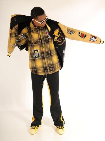 سترة SCREENSHOT VARSITY JACKET 3202 للرجال سترة عصرية ثقيلة ببطانة حضرية ومبطنة in Kuwait