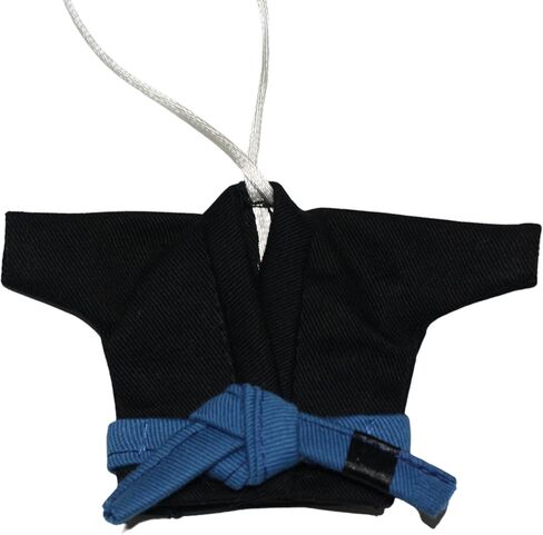 سلسلة مفاتيح جيو جيتسو البرازيلية باللون الأسود BJJ Gi مع أحزمة BJJ باللون الأبيض والأزرق والأرجواني والبني والأسود وحزام هدية in Kuwait