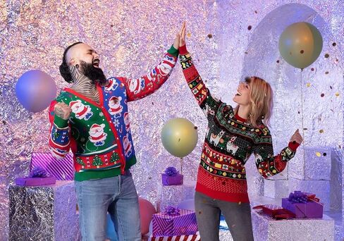 LED Ugly Christmas Sweater for Women, Unisex Men Xmas Pullover with Light for Party Festive in Saudi Arabia
