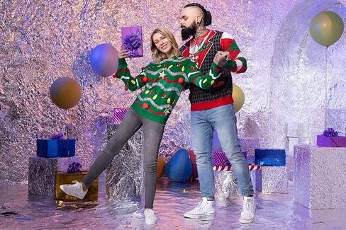 LED Ugly Christmas Sweater for Men, Unisex Women Xmas Pullover with Light for Party Festive in Saudi Arabia