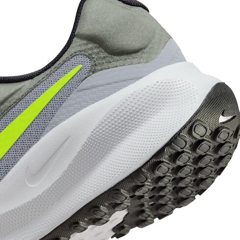 Nike Men's Sneaker in Kuwait