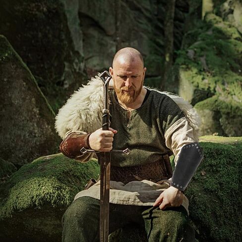 Jeilwiy Viking Bracers Medieval Leather Bracers Arm Armor Cuff Leather Gauntlet Wristband Punk Arm Guards for Men Women 2Pack in Kuwait