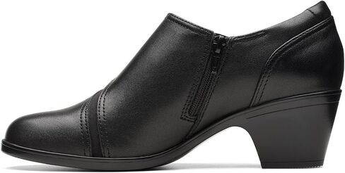 Clarks Women's Emily 2 Dove Pump in Saudi Arabia