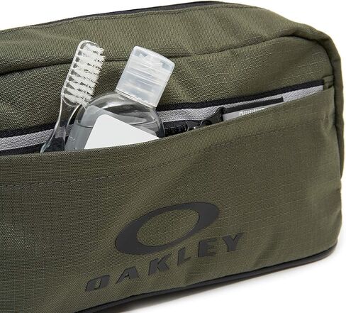 Oakley Men's Utility Toiletry Kit in Saudi Arabia