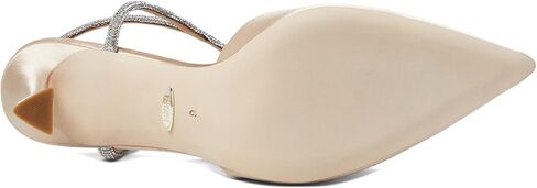 Badgley Mischka Women's Kamilah Pump in Saudi Arabia
