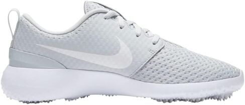 حذاء المشي للنساء من نايك in Kuwait