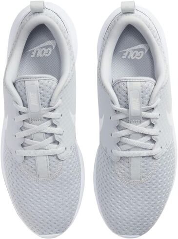 حذاء المشي للنساء من نايك in Kuwait