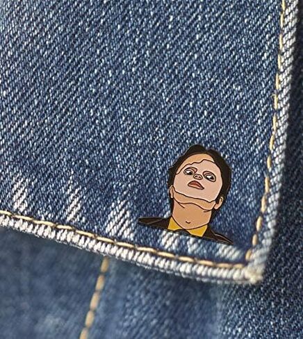 قناع دوايت سكروت من شركة بالانسيد كو. دبوس رين ويلسون in Kuwait