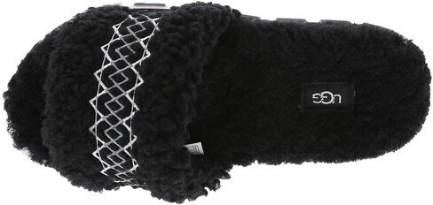 UGG Women's Cozetta Braid Slipper in Saudi Arabia