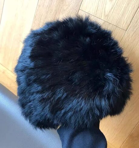 قبعة فرو أرنب نسائية من Forssils محبوكة من الفرو الحقيقي قبعات صغيرة منفوشة للشتاء في الهواء الطلق in Kuwait