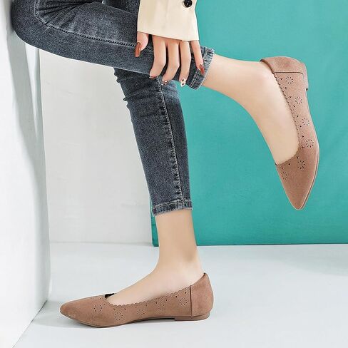 أحذية نسائية مسطحة واسعة من Ataiwee - أحذية صيفية للسيدات مدببة على شكل حرف T قابلة للتعديل. in Kuwait