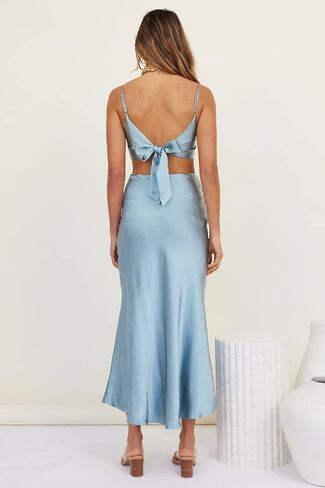 2023 Satin Cut Out Maxi Summer Dresses for Women Silk Spaghetti Strap V-Neck Backless Tie Back Wedding Guest Midi Dress in Kuwait