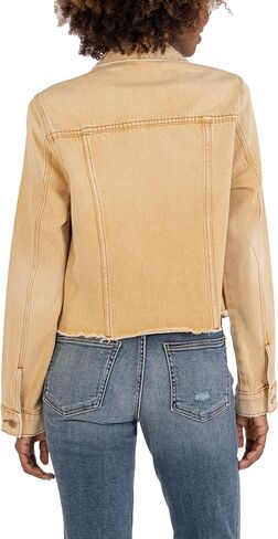 KUT from the Kloth Julia Jacket in Saudi Arabia