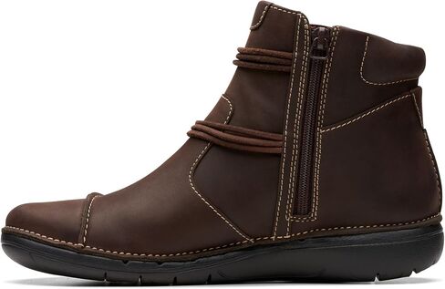 Clarks Women's Un Loop Up Ankle Boot in Kuwait